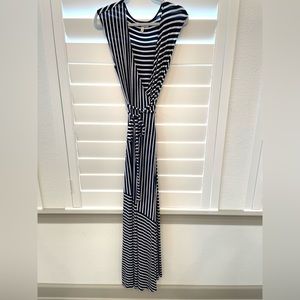 Jessica Simpson Maternity Wrap Dress